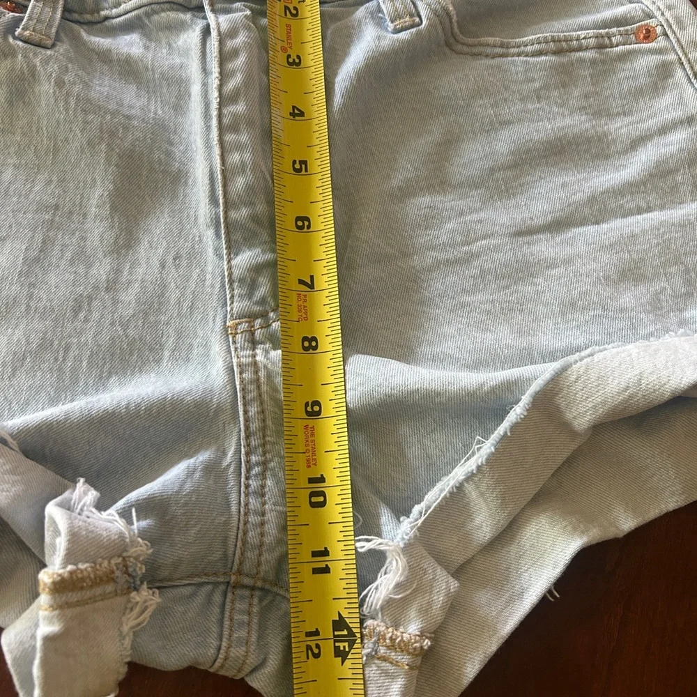 Universal Thread Denim High-Waisted Women Shorts 8/29R